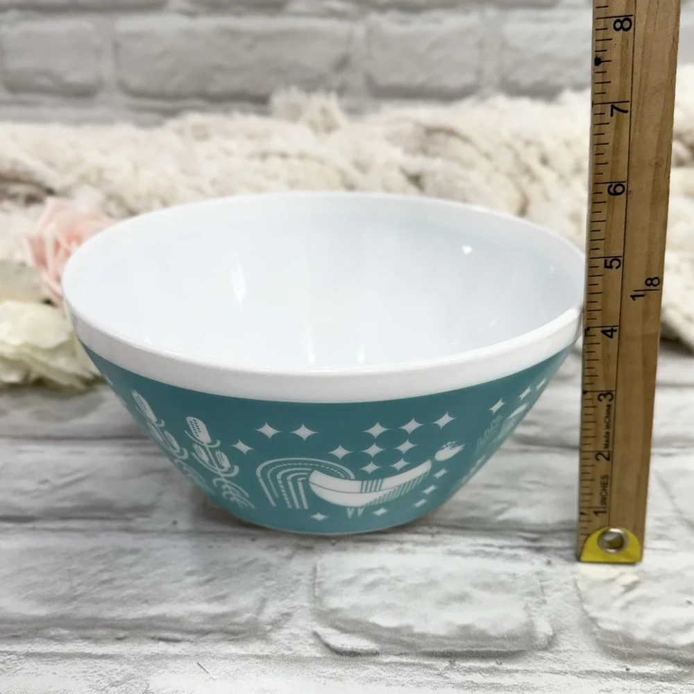 Vintage Charm Pyrex Inspired Rise n' Shine 2 Mixing Nesting Bowl Teal  10c & 6c